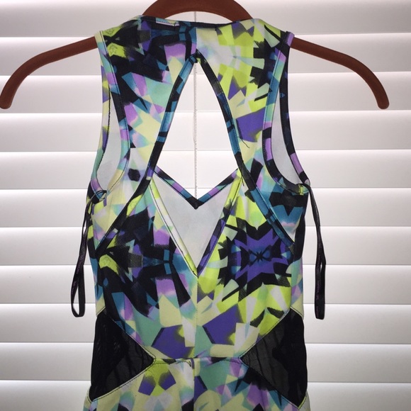 Material girl geo bodycon - Picture 2 of 3
