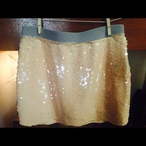 BCBGMAXAZRIA "Michaela" skirt. Tags on.