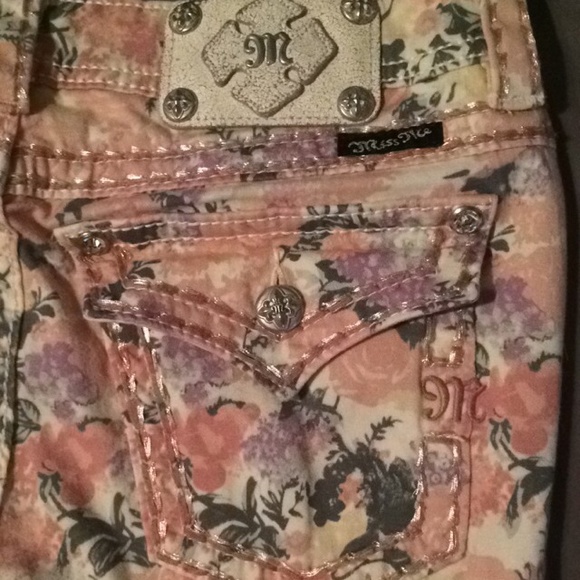 Floral miss me jeans