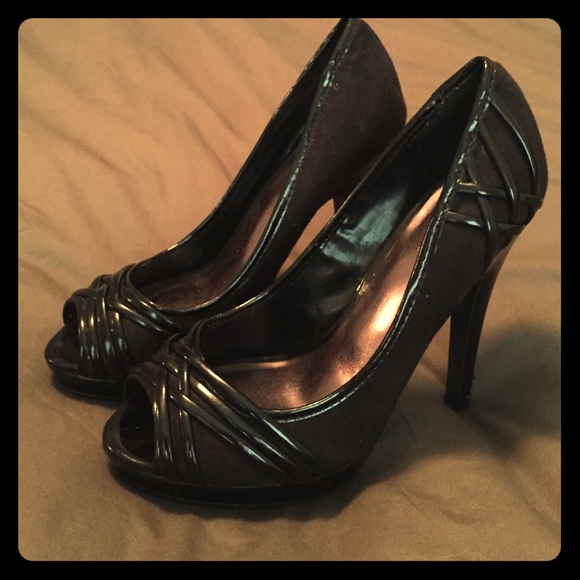 Size 8, black, Brand-Delicious