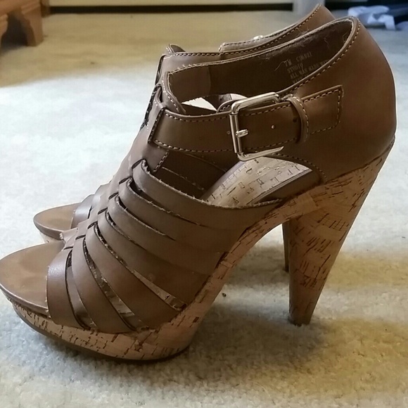 Tan gladiator heels!