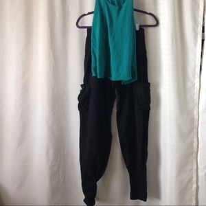 Black cargo pants
