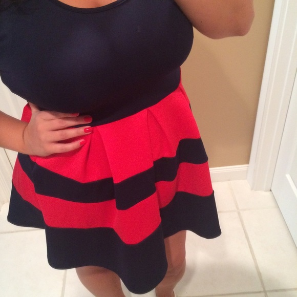 SOLD IN BUNDLE - Picture 3 of 3