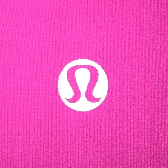 Lululemon Hot Pink Workout Top - Size 4 - Picture 3 of 4