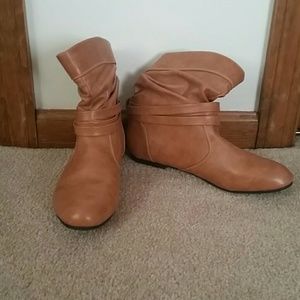 NWT Rue21 Booties