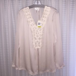 Women's blouse