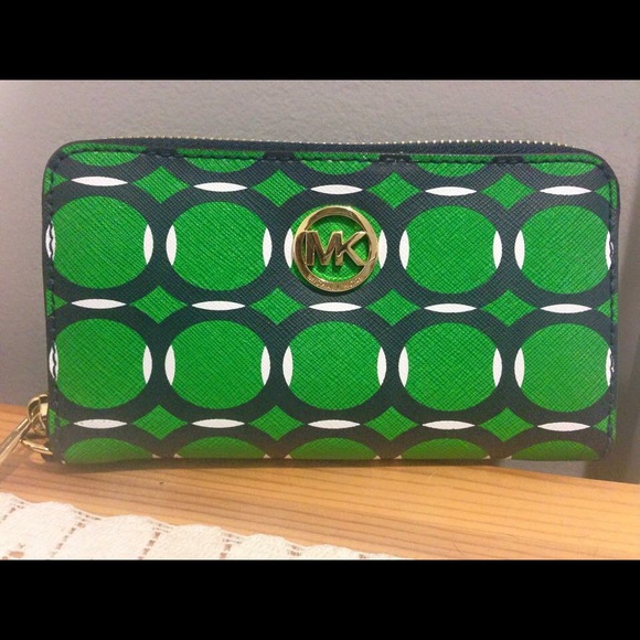 MK wallet