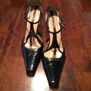 🎀 Authentic Gucci Black Heels Size 7 w/box