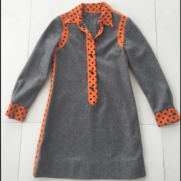 Vintage dress fits like XS