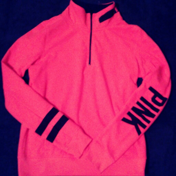 Vs Pink Nwot half Zip
