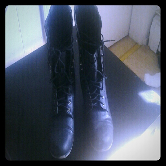 Combat madden girl boots