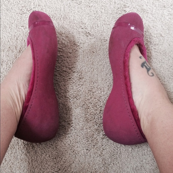 Pink croc flats - Picture 2 of 3