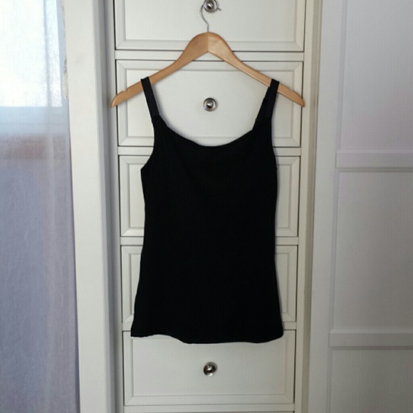 🌺Sold🌺Champion tank top w/ shelf bra