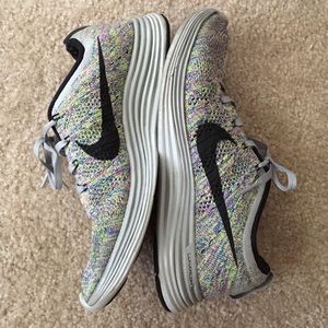 ✳️SOLD✳️ Women's Nike Flyknit Lunar 1 in Wolf grey
