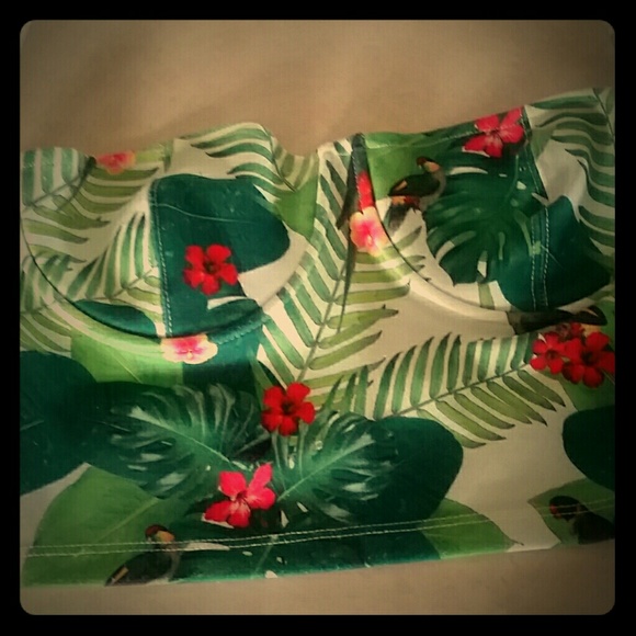 Zara tropical crop