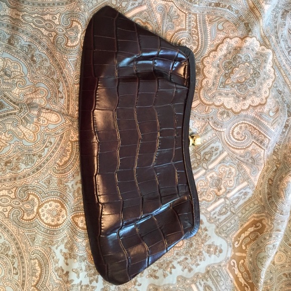 OBO:Banana Republic faux-croc clutch Brown & gold