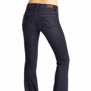 AG Petite Flare Size 29. Like new condition.