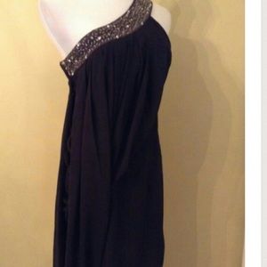 💕Stunning lil black dress with BLING💕