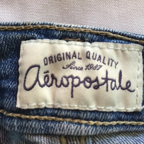 Jeans - Picture 2 of 3