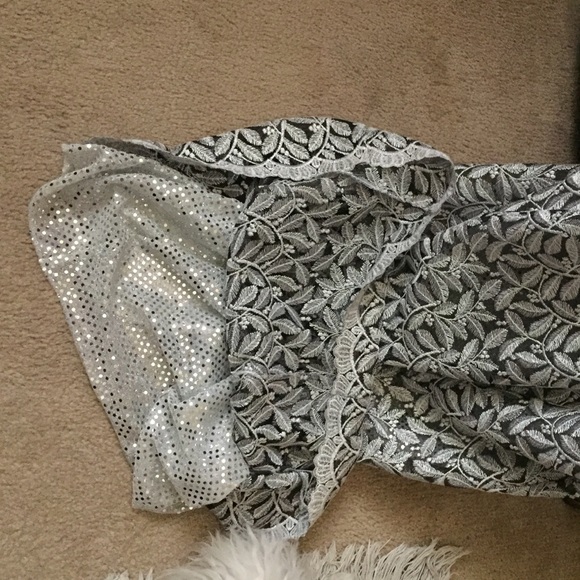 SOLD PROM DRESS - Picture 4 of 4