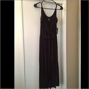 Black Sleeveless Dress
