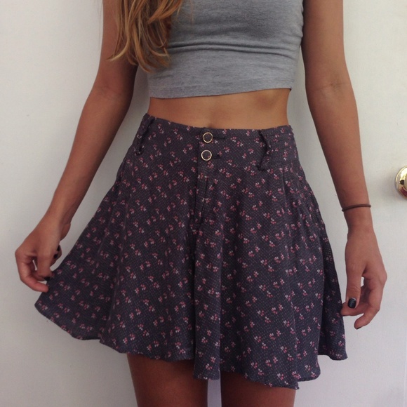 Free people skirt shorts!🌸🌸🌸