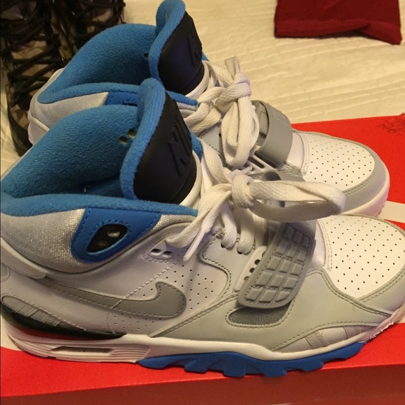 Nike Sneakers-