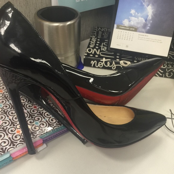 ⛔️⛔️SOLD⛔️⛔️ Christian Louboutin Pigalle 120MM - Picture 2 of 4