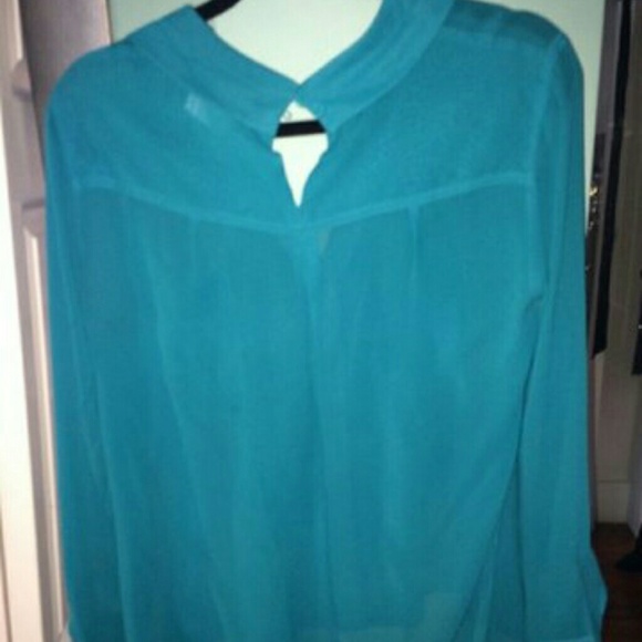 BCBG sheer turquoise button up - Picture 4 of 4