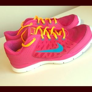 Cute pink Nike Flex