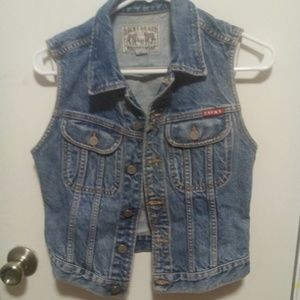 denim vest
