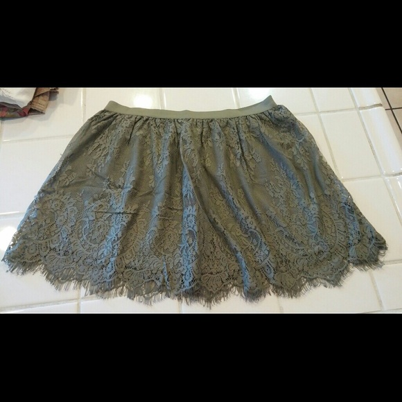 Bundle of 3 skirts