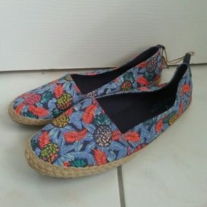 American Eagle Canvas Loafers