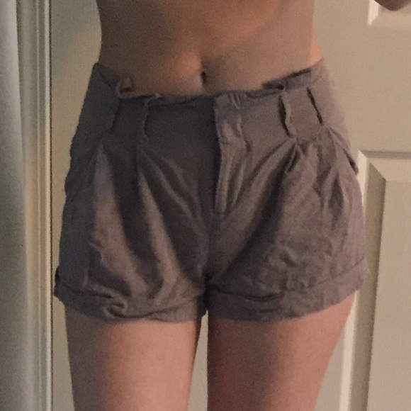 Dark tope short