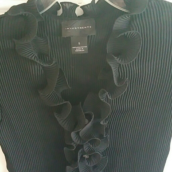 Black Ribbed Blouse - Picture 2 of 3