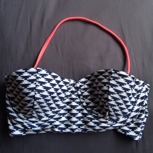 Xhilaration Bikini Top S