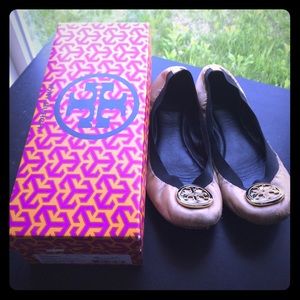 Tory Burch Caroline flats. Size 8