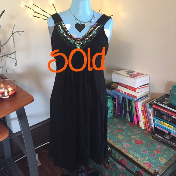 🚫SOLD🚫Beaded dress size M