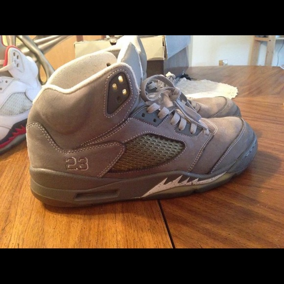 Air Jordan Retro 5 "Wolf Grey" - Picture 1 of 3