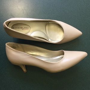 Bandolino Inspire Nude Pumps w/ 3" Heel - Size 7