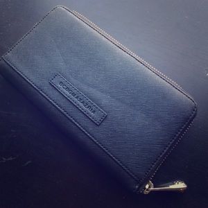 Bcbg wallet