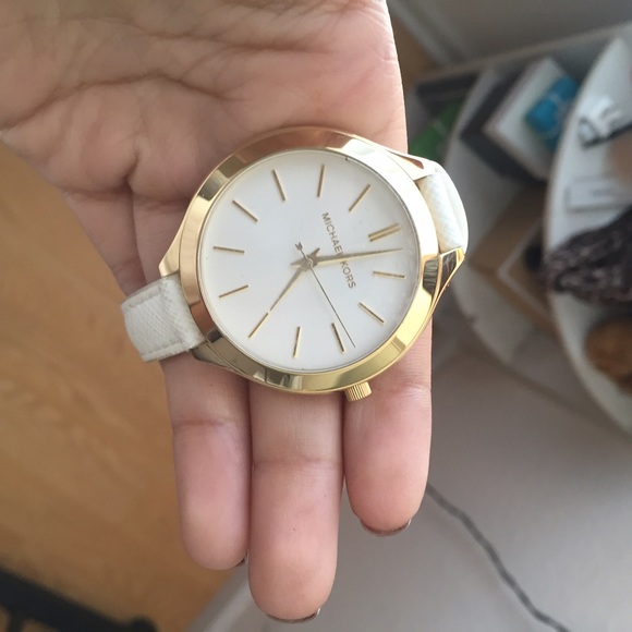 Micheal Kors watch authentic