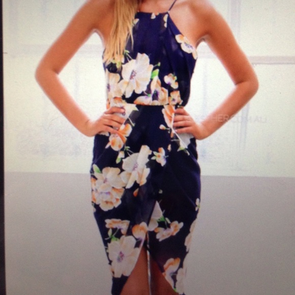 Navy floral dress - Picture 2 of 3