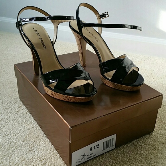 Audrey Brooke 8.5 heels