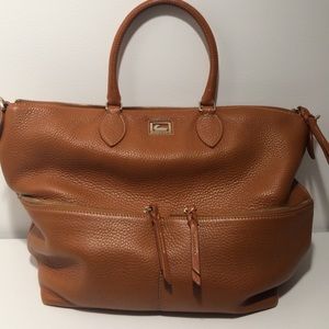 Tan large handbag.