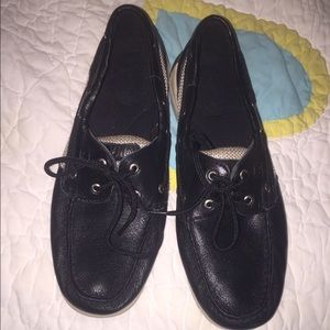 NWOT Black Sperrys