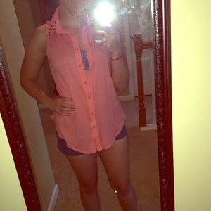Peach button up tank by rewind w/ bedazzles collar