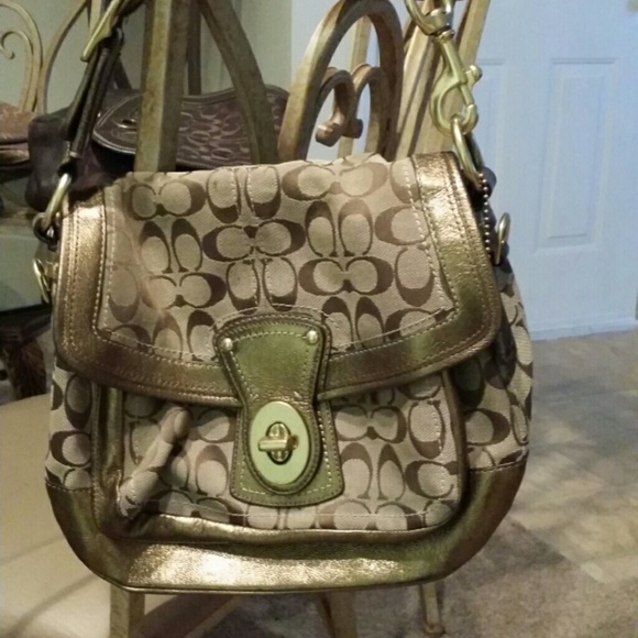 AUTHENTIC Coach Purse