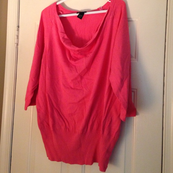 Lane Bryant Coral colored 3/4 sleeved sweater