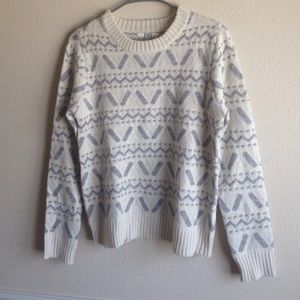 BB Dakota Warm Patterned Sweater
